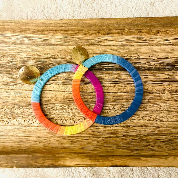Colorful hoop earrings - Picture 2 of 6